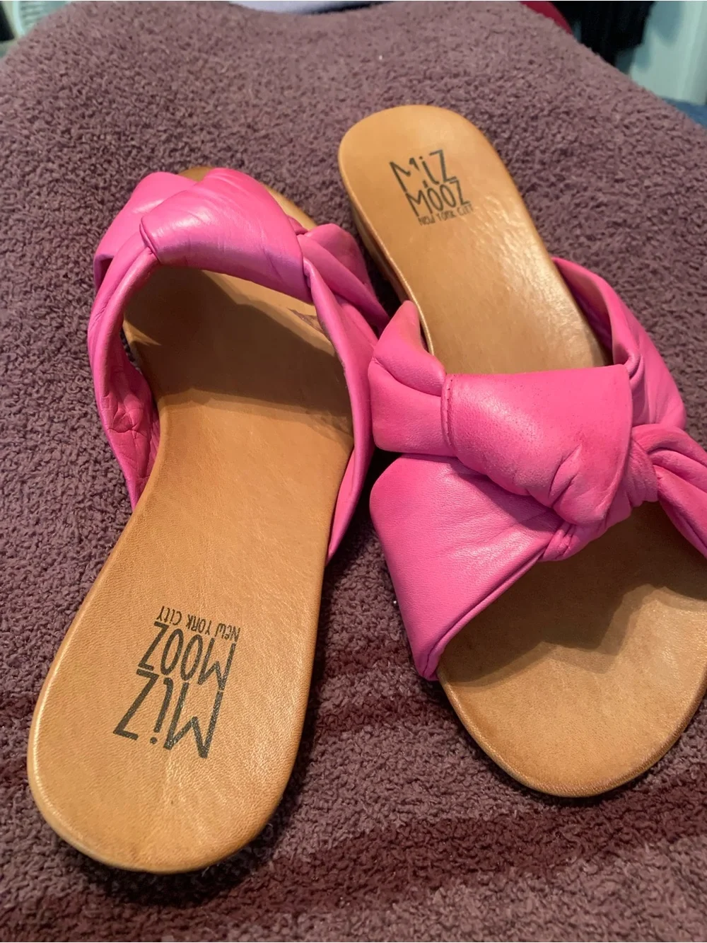 Miz Mooz leather Fusia Slides like new
